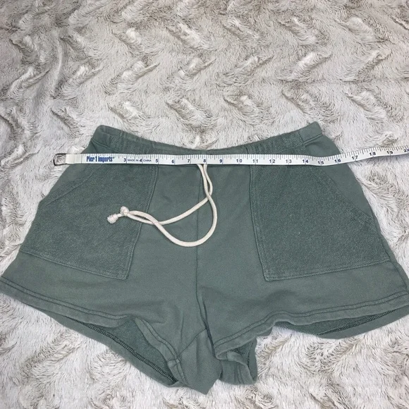Aerie Shorts - Picture 4 of 5
